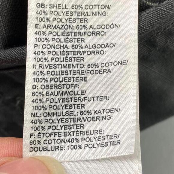 The North Face Men's Dark Gray Cargo Shorts - Men's size 34 - Picture 6 of 13